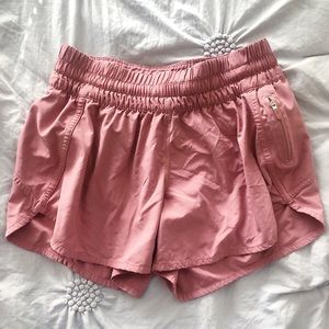 Lululemon Tracker Shorts Size 10